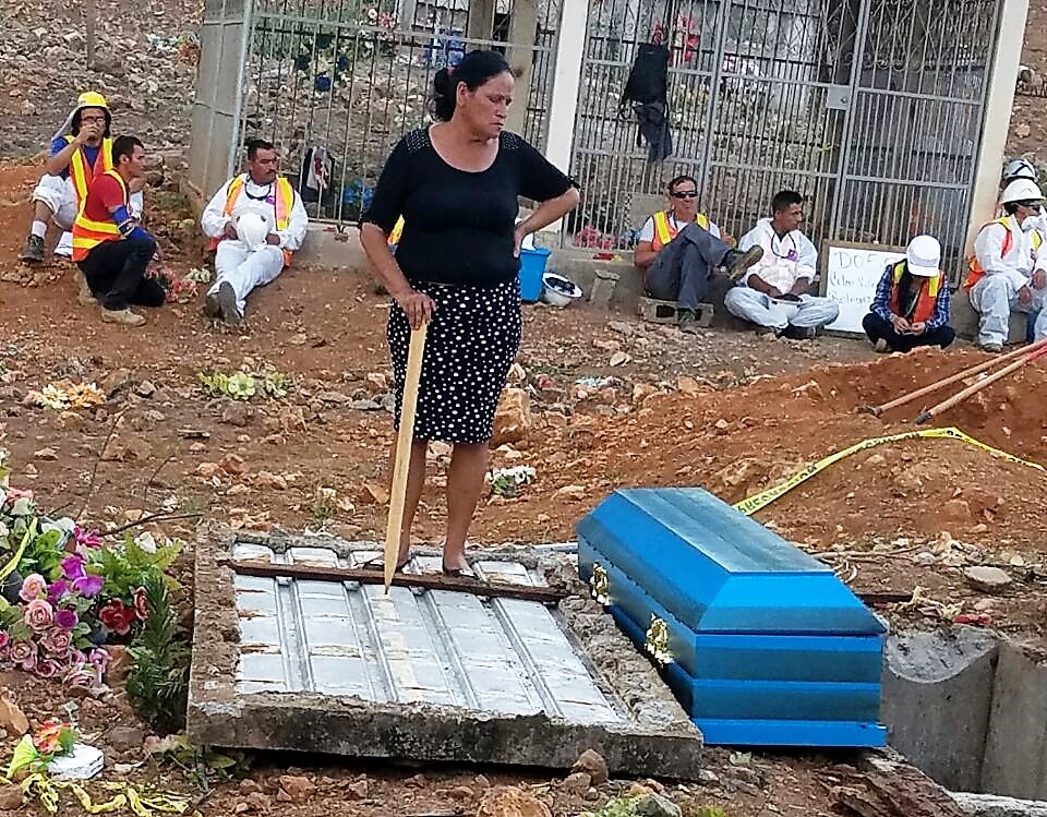 4f7421fa a7de 4146 a272 cecf28467452